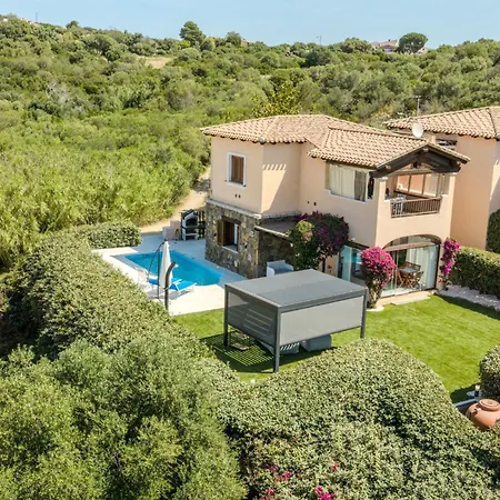בית נופש Perseo Vacanze Poggio Dei Fiori Con Piscina Privata אולביה