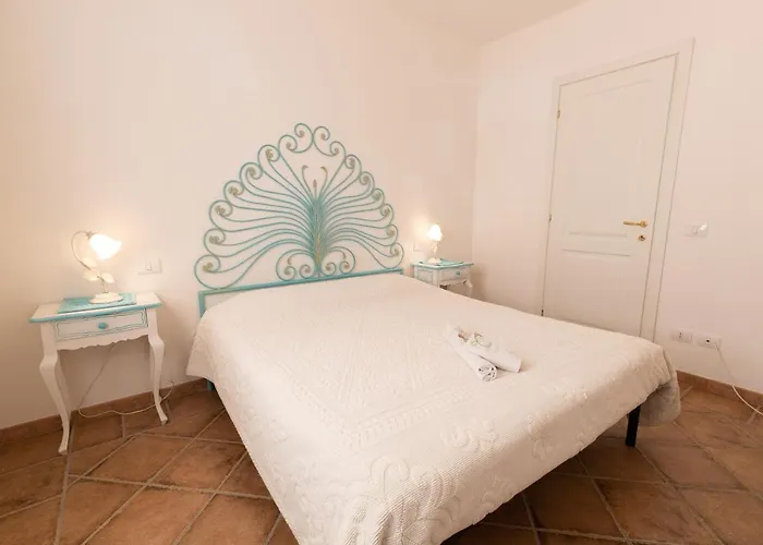 Perseo Vacanze Poggio Dei Fiori Con Piscina Privata 올비아