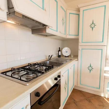 Perseo Vacanze Poggio Dei Fiori Con Piscina Privata Feriehus *