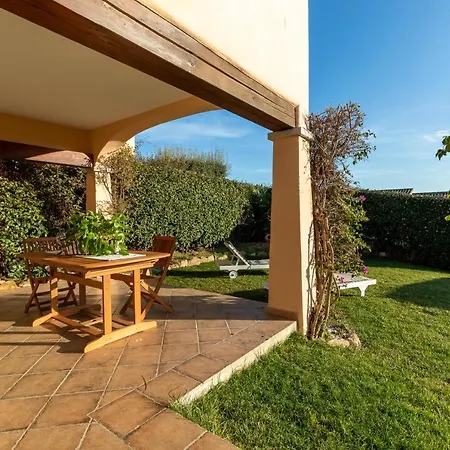Perseo Vacanze Poggio Dei Fiori Con Piscina Privata Дом отдыха Ольбия