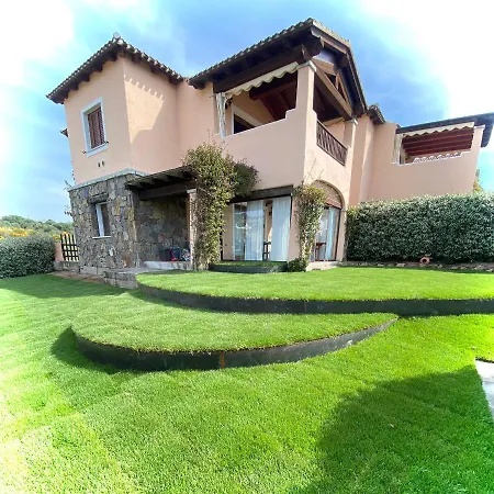 Perseo Vacanze Poggio Dei Fiori Con Piscina Privata Ольбія