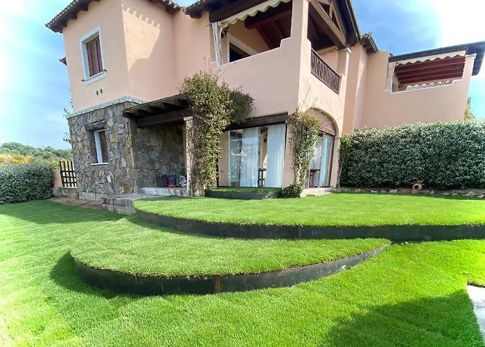 Perseo Vacanze Poggio Dei Fiori Con Piscina Privata Olbia